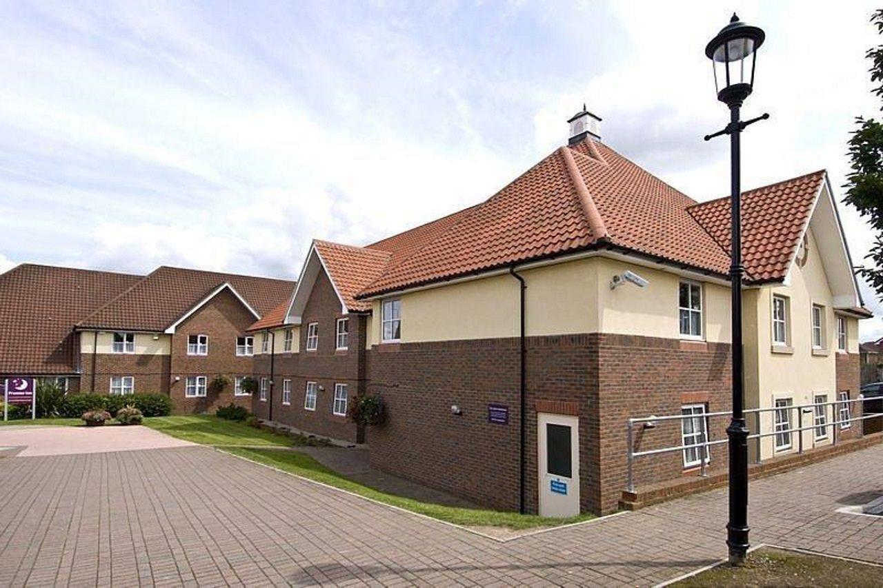 Premier Inn Bristol East Emersons Green Coalpit Heath Exterior photo